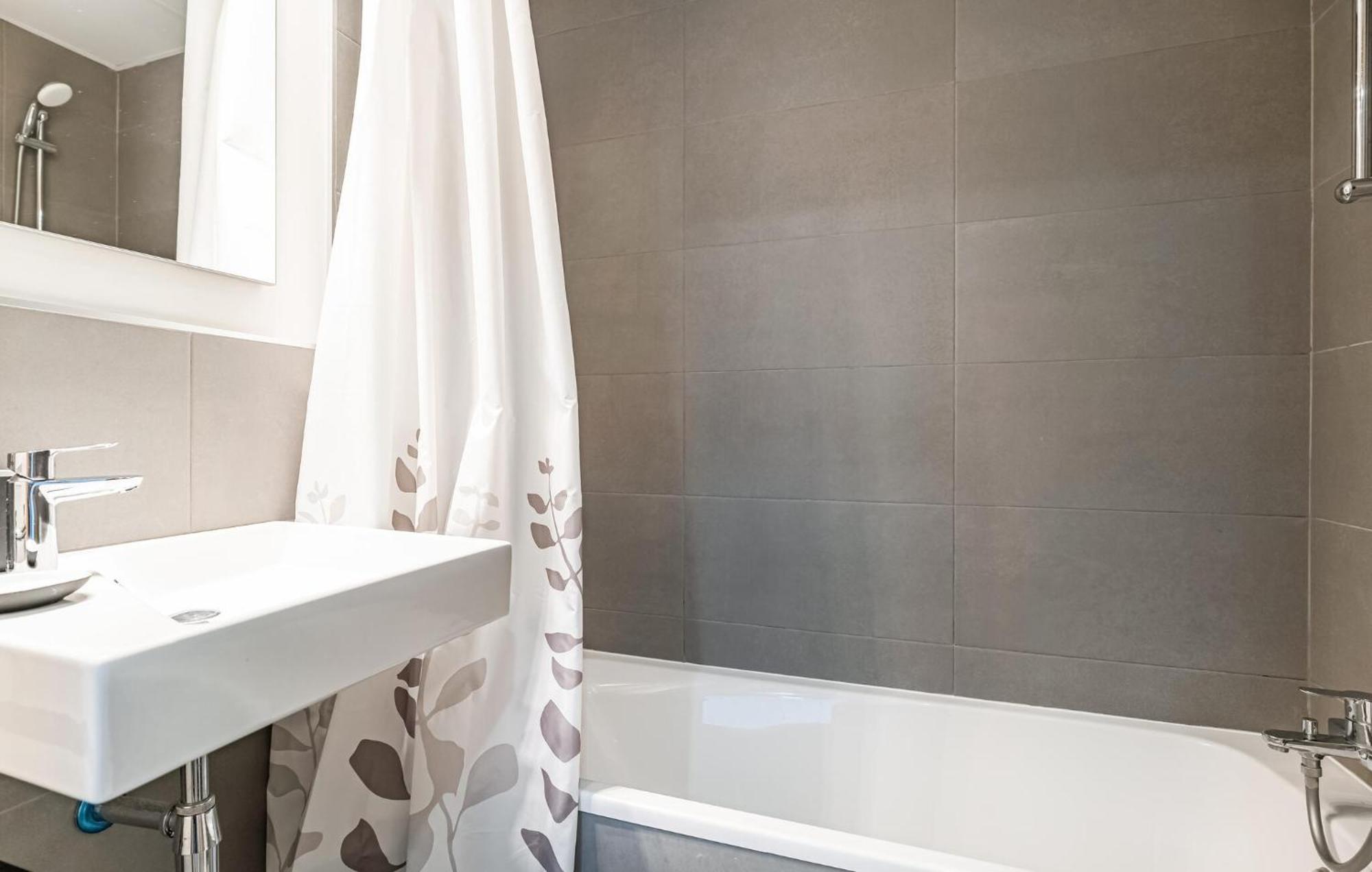 Stunning Apartment In Chipiona With Wi-Fi Exterior photo